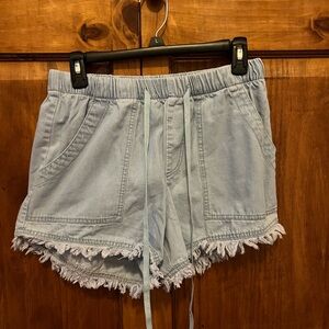 Light Blue Frayed Hem Women Shorts